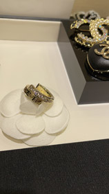 Chanel double misaligned gold double C ring-3961